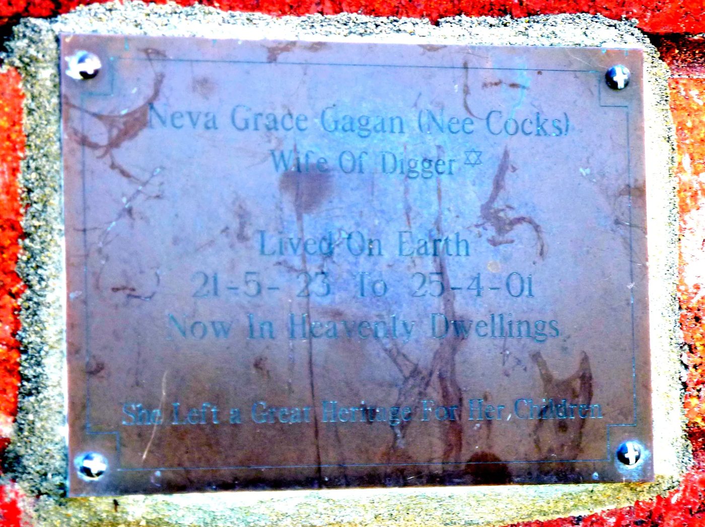 Bronze plaque at Marshall Mount Methodist Cemetery for Neva Grace Gagan, née Cocks, 1923–2001, wife of Digger.